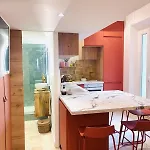 Proche De La Avec Jardin * Йер