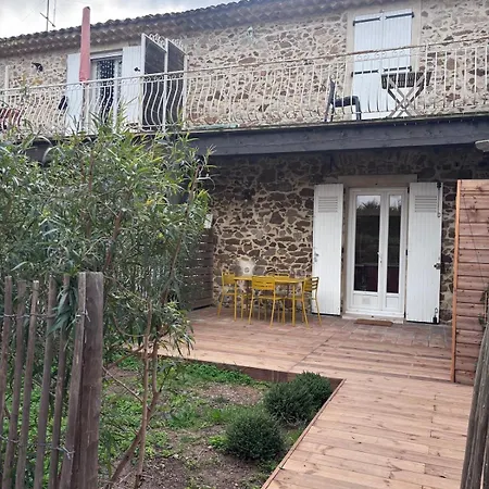 Proche De La Avec Jardin Апартаменты Йер