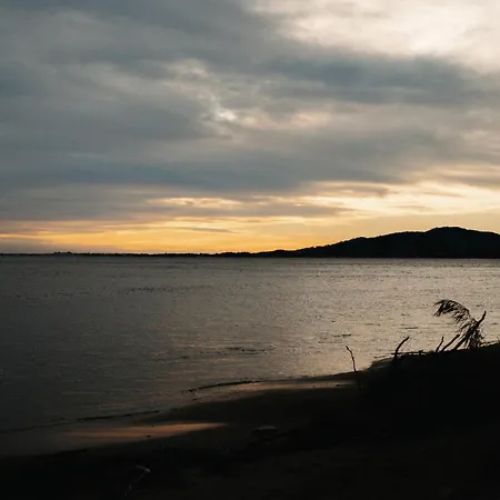 Proche De La Avec Jardin