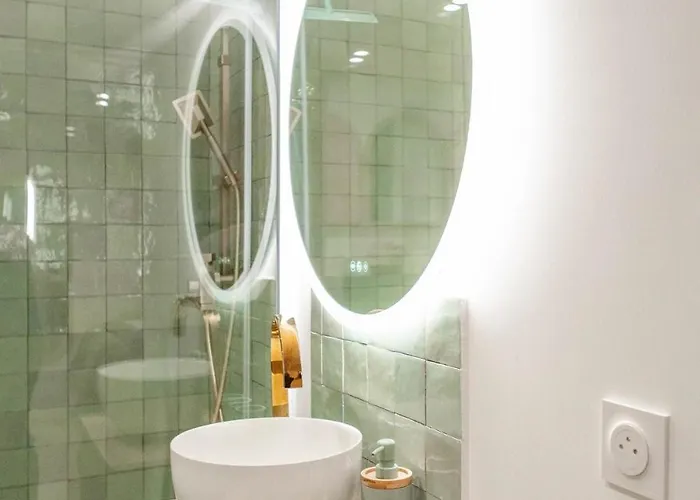 Proche De La Avec Jardin Apartment Hyeres