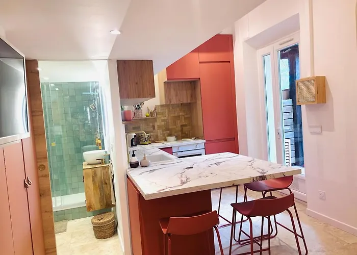 شقة Proche De La Avec Jardin *