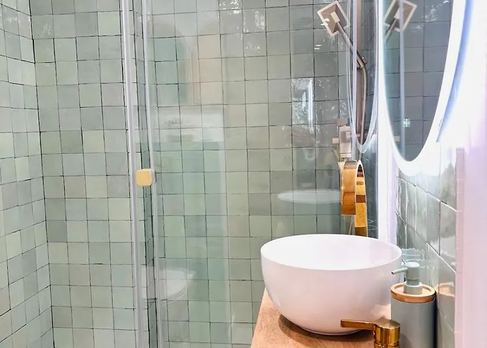 Apartment Proche De La Avec Jardin *