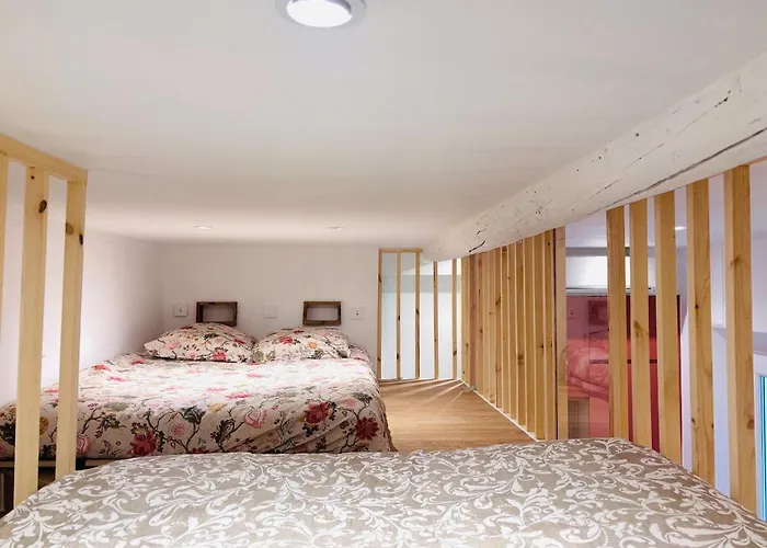 Apartment Proche De La Avec Jardin Hyeres