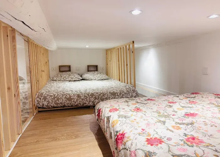 Proche De La Avec Jardin Hyeres