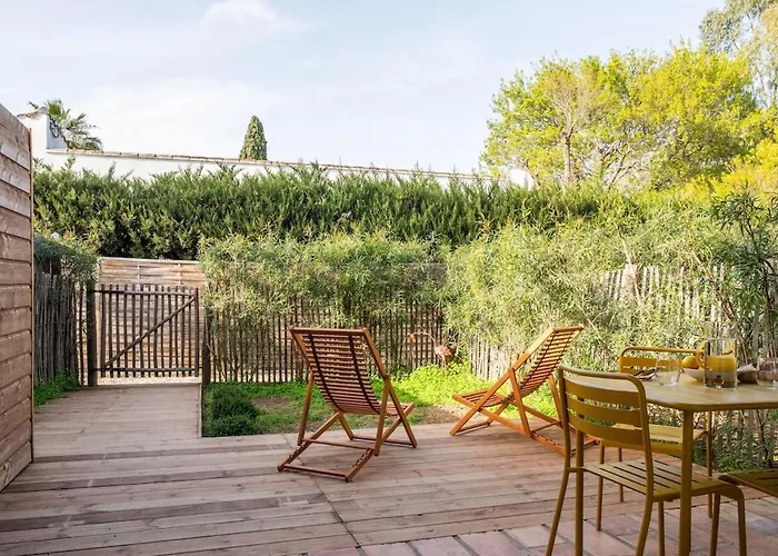 شقة Proche De La Avec Jardin *