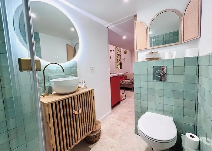 Apartment Proche De La Avec Jardin